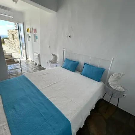 Villa Aggeliki's Cycladic By Hostandros *
