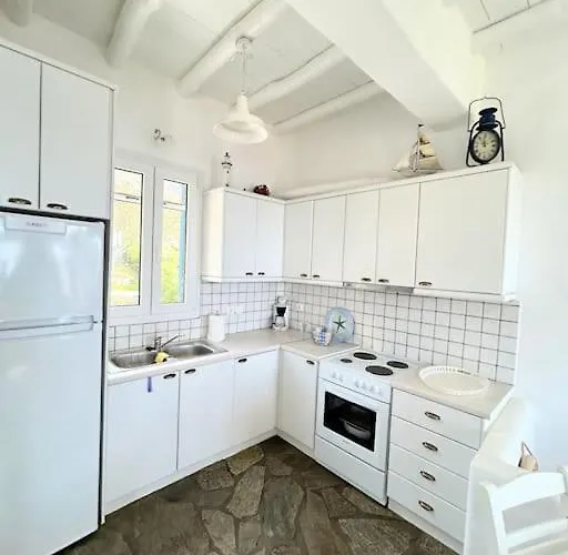 Aggeliki's Cycladic By Hostandros *