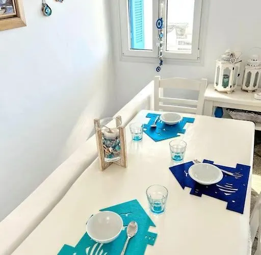 Aggeliki's Cycladic By Hostandros Villa