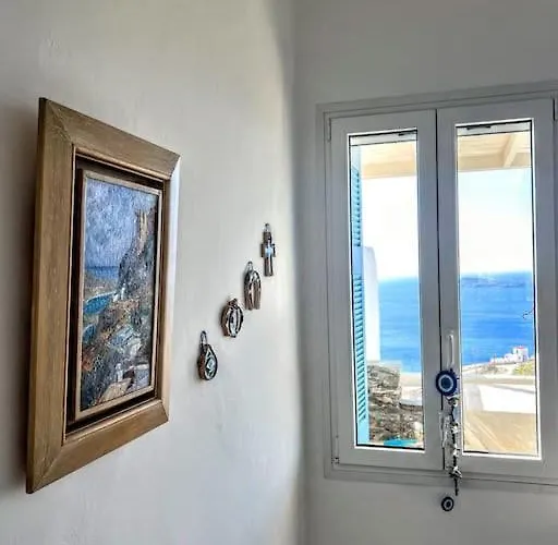 Aggeliki's Cycladic By Hostandros * Mpatsi