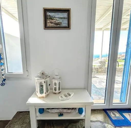 Villa Aggeliki's Cycladic By Hostandros